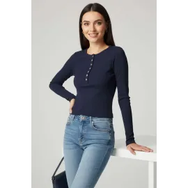 Çıtçıt Detaylı Bluz Lacivert T4343 (Beden: S)