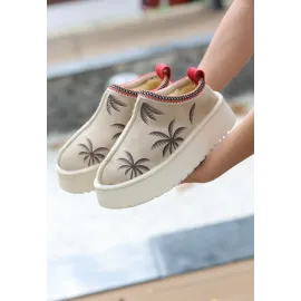 Mucy Bej Süet Bot (Numara: 39)