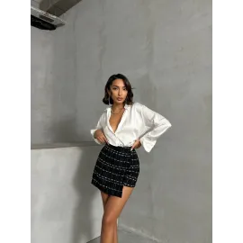 İki Düğmeli Ch Kumaş Şort Etek Siyah H26414 (Beden: L)