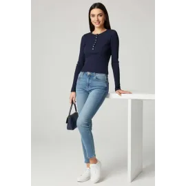 Çıtçıt Detaylı Bluz Lacivert T4343 (Beden: S)