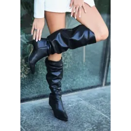 Zelya Siyah Cilt Topuklu Çizme (Numara: 37)