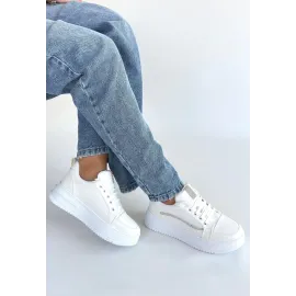 Natte Beyaz Cilt Bağcıklı Spor Ayakkabı (Numara: 37)