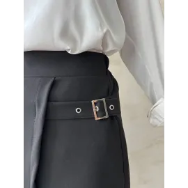 Kadın Tokalı Şort Etek Siyah S25449 (Beden: M)