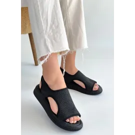 Wayi Siyah Hasır Cilt Sandalet (Numara: 40)