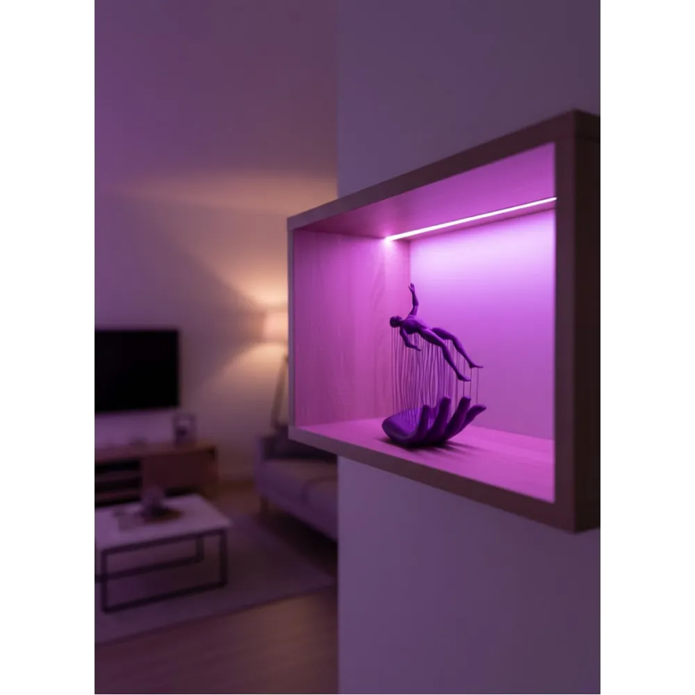 El İnsan Figürü Mor