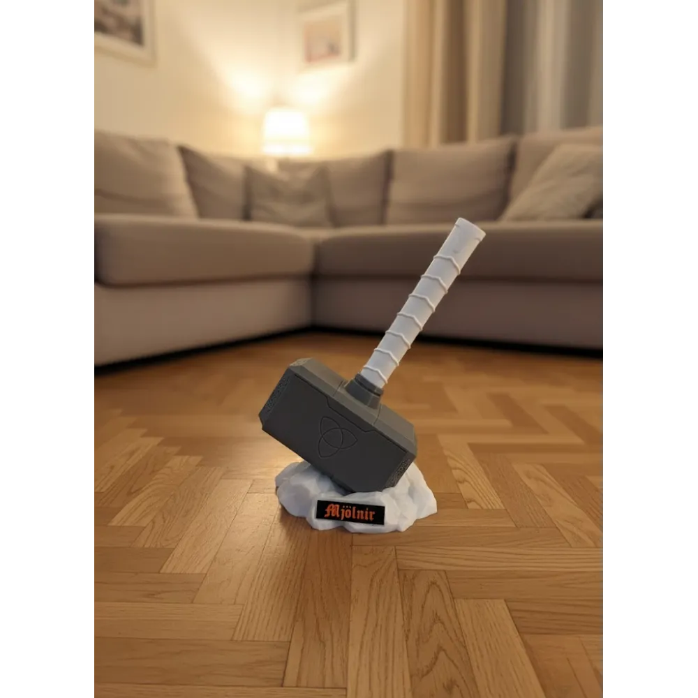 Thor’un Çekici Dekoratif Süs Güçlü ve İkonik Tasarım 20x34 cm