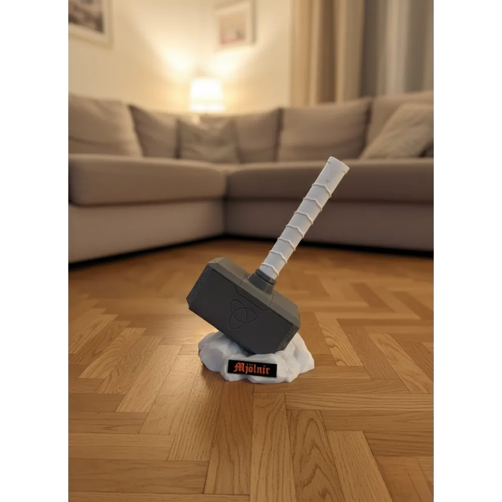 Thor’Un Çekici Dekoratif Süs Güçlü Ve İkonik Tasarım 20X34 Cm