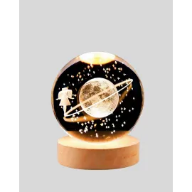 Ahşap Standlı Sarı Işıklı Dekoratif Küre Kız Figürü Tasarım