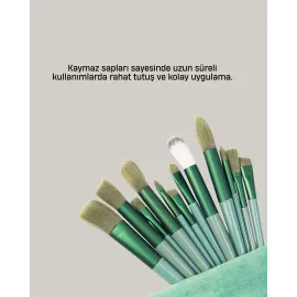 Cilt Dostu Profesyonel Makyaj Fırça Seti Pudra ve Fondöten İçin Uygun