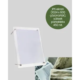 Kompakt Tasarımlı 7 İnç Dijital Fotoğraf Çerçevesi – Modern Ve Şık Görünüm