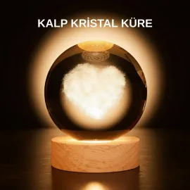 Romantik Kalpli Kristal Cam Küre Usb’Li Işıklı Dekoratif Obje
