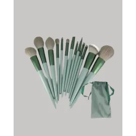 Kusursuz Makyaj İçin Yumuşak ve Dayanıklı Makyaj Fırça Seti